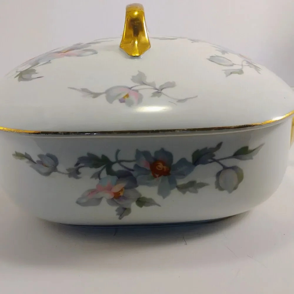 Vintage Japan Covered Vegetable Dish – Floral Pastel & Gold Trim – 8